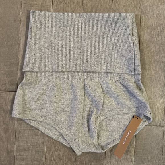 Reformation Aria Cashmere Two Piece - Picture 9 of 12